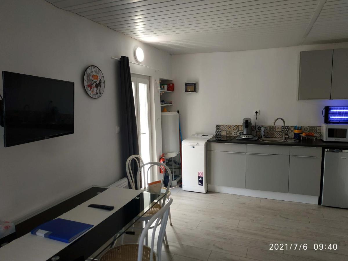 Appartement Centre Ville Du Boulou Pour 2 Adultes-2 Enfants- Check In 17H-21H--Juillet-Aout Reservation De 7 Jours Mini ル・ブールー エクステリア 写真