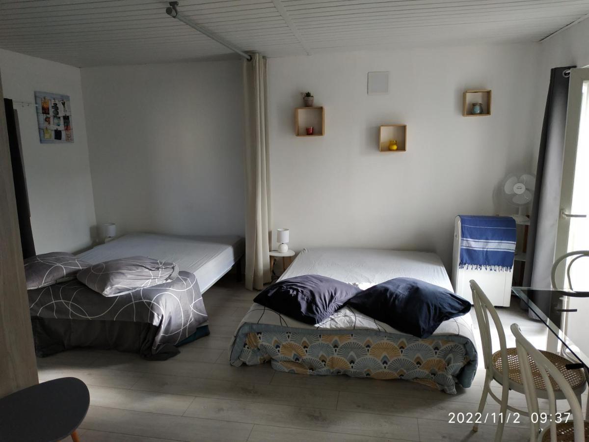 Appartement Centre Ville Du Boulou Pour 2 Adultes-2 Enfants- Check In 17H-21H--Juillet-Aout Reservation De 7 Jours Mini ル・ブールー エクステリア 写真